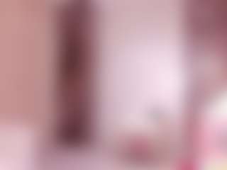 Live cam show with LenaThompson - Tease on Camsoda