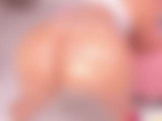 Live cam show with LenaThompson - Strip Curvy on SxyPornLive