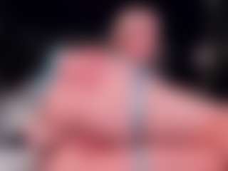 PoppyMichaelson's Live Sex Cam Show