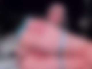 PoppyMichaelson's Live Sex Cam Show