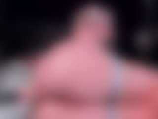 Live cam show with PoppyMichaelson - Dildo on Cam Slut