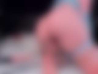 PoppyMichaelson's Live Sex Cam Show