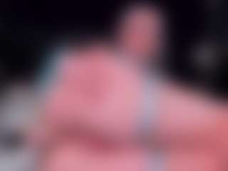 Live cam show with PoppyMichaelson - Ahegao on Milfs Live