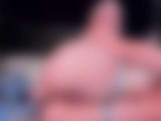 Live cam show with PoppyMichaelson - Curvy on liverealitysex.com