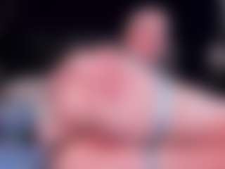 PoppyMichaelson's Live Sex Cam Show