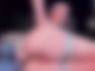 PoppyMichaelson's Live Sex Cam Show