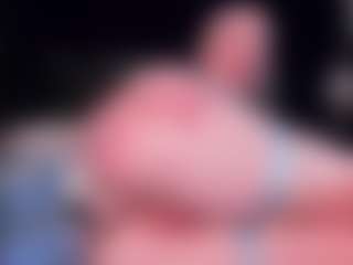 Live cam show with PoppyMichaelson - Blowjob on Hubzter Live