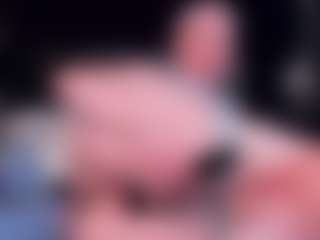 PoppyMichaelson's Live Sex Cam Show