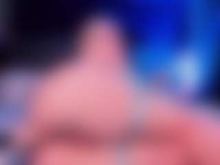 Live cam show with PoppyMichaelson - Bedroom on CamClone