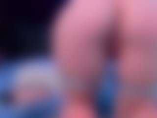 PoppyMichaelson's Live Sex Cam Show