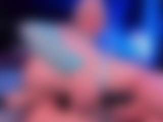 PoppyMichaelson's Live Sex Cam Show