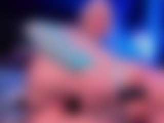 PoppyMichaelson's Live Sex Cam Show