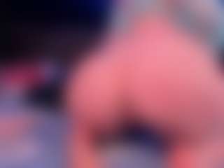 PoppyMichaelson's Live Sex Cam Show