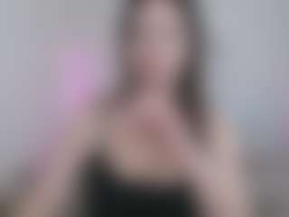 Live cam show with SallyLust - Green Eyes on CamwithHer