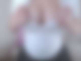 SallyLust MILF webcam performer live streaming