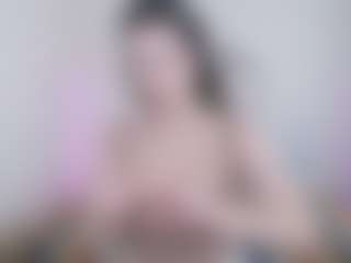 Live cam show with SallyLust - Average on Camsoda