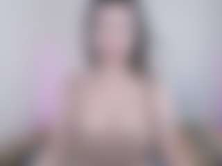Live cam show with SallyLust - Average on Camsoda
