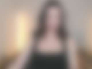 SallyLust MILF webcam performer live streaming