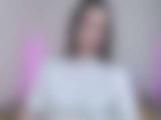 SallyLust MILF webcam performer live streaming