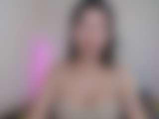 Live cam show with SallyLust - Blowjob on Camsoda