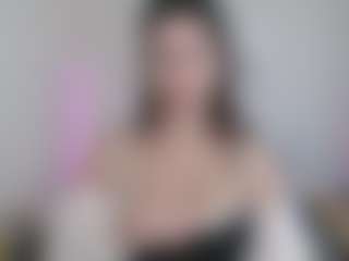 Live cam show with SallyLust - Green Eyes on Milfs Live