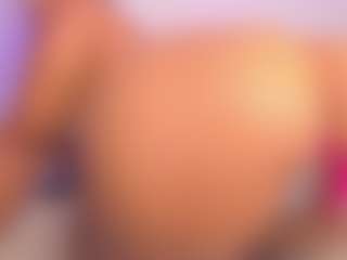 Live cam show with Sary Blake - Phatass on UwU Esports