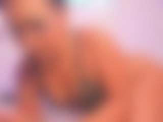 Live cam show with Sary Blake - Phatass on Camsoda