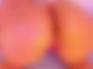 Live cam show with Sary Blake - Strip on wildcum.com