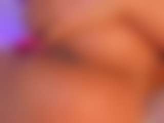 Live cam show with Sary Blake - Asshole Curvy on livesuperchat.net