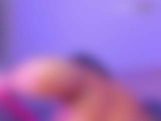Live cam show with Sary - Tattoos Curvy on Fit Hotties