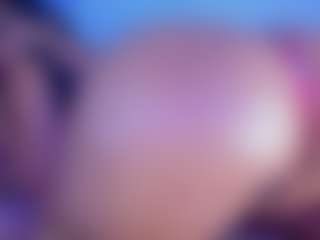 Live cam show with Sary - Smoking on StripNow
