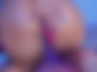 Live cam show with Sary - Cosplay BBW on thefappeningchat.com