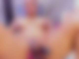 Live cam show with Hellen - Amateur on madthumbs