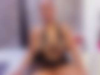 Hellen's Live Sex Cam Show