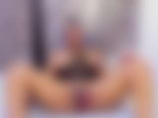 Hellen's Live Sex Cam Show