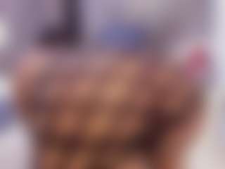 Live cam show with Hellen - Thong on intimatelivegirls.com