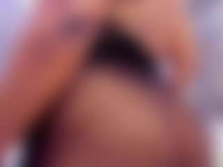 Live cam show with Hellen - Living Room on slutload