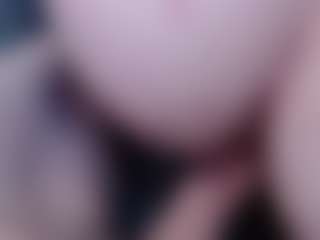 bellababy69's Live Sex Cam Show