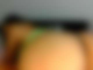 Live cam show with MyaRose-xo - School on Camsoda