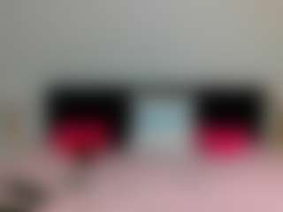 Live cam show with MyaRose-xo - Shaved Pussy on Adult Interactions