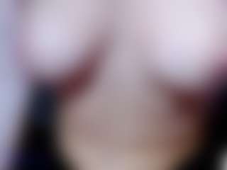 Eva-hot-blond's Live Sex Cam Show
