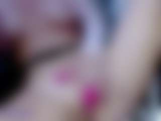 Live cam show with Eva-hot-blond - Bedroom Blonde Hair on camtv