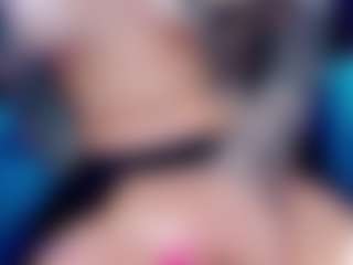 Live cam show with Eva-hot-blond - Blonde Hair on Sweet Sext