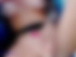 Live cam show with Eva-hot-blond - Blonde Hair on TastyBlacksLive