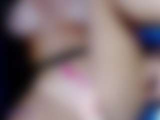 Eva-hot-blond's Live Sex Cam Show