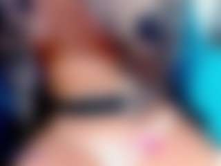 Live cam show with Eva-hot-blond - Living Room on TeamSkeetLive