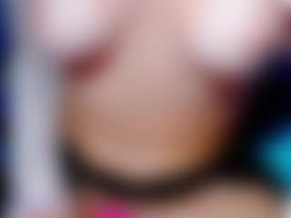 Eva-hot-blond's Live Sex Cam Show
