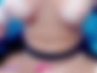 Live cam show with Eva-hot-blond - Green Eyes on Dolls Live