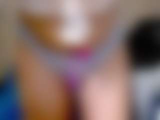 Live cam show with Eva-hot-blond - Blonde Hair MILF on https://playwithruby.com