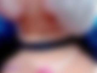 Live cam show with Eva-hot-blond - Bedroom on Free Soda